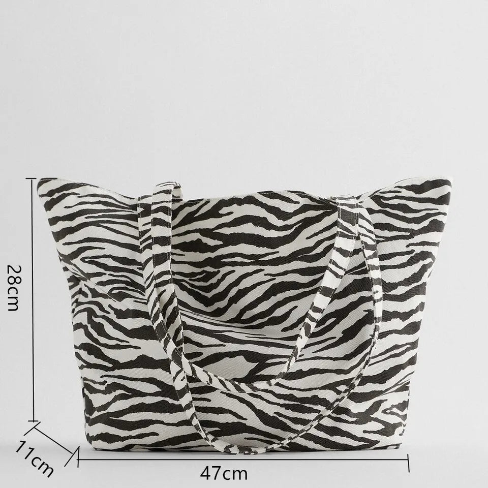 Large Capcity Leopard Printing Canvas Handbag For Women Shoulder Bag Female New Fashion Luxury Designer Shopping Casual Tote Bag